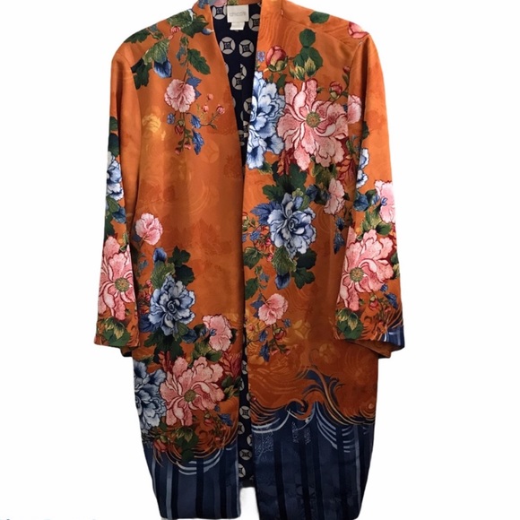 Chico’s 2 Reversible Floral Print Kimono - Picture 2 of 6